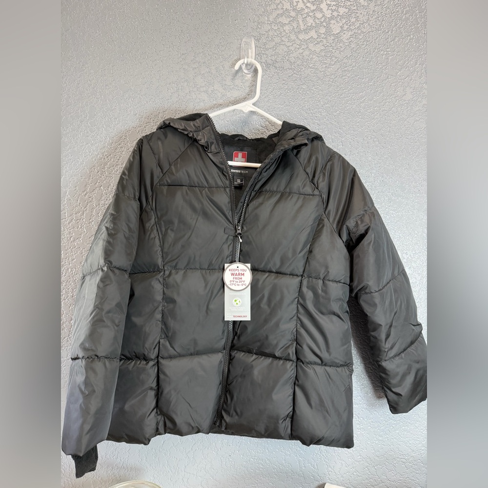 Kids Black Puffer Jacket with Hood - SwissTech Youth size XXL (18) NWT